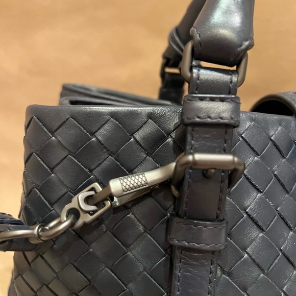 Bottega Veneta Navy Blue Intrecciato Leather Mini Roma Tote - Picture 6 of 7